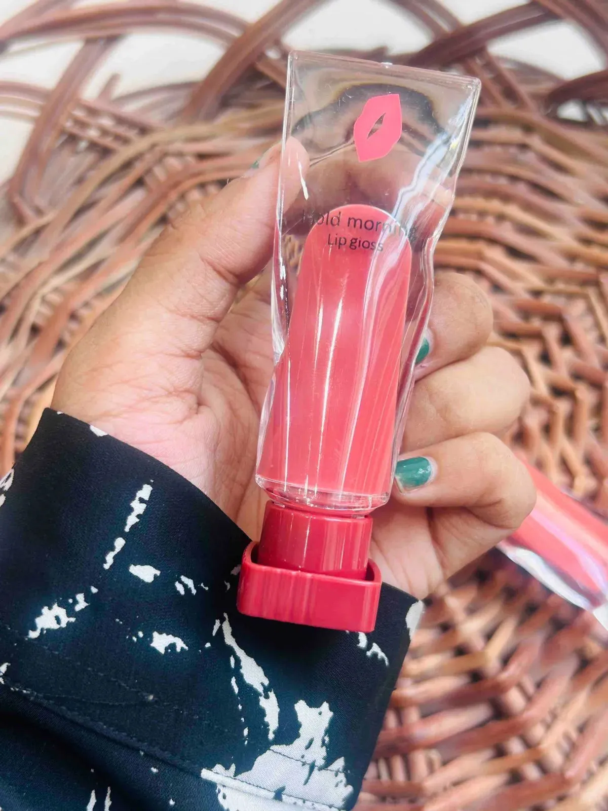 Color Super Stay New lipstick pack of 6 matte tube shape lip gloss for girls and for women