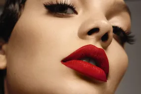 LIP/POWER - The Bold Liquid Lipstick - TIPHAINE