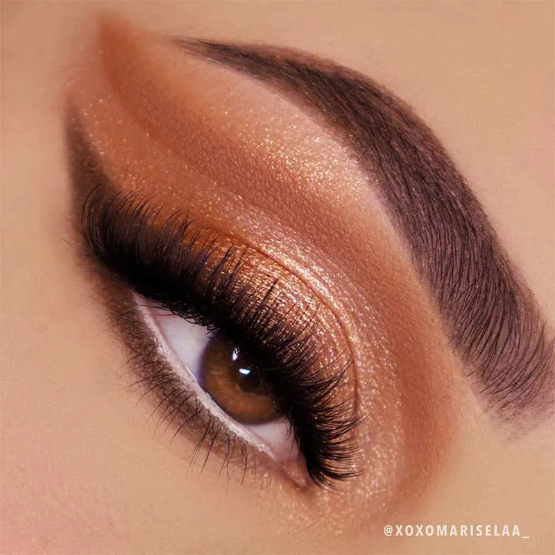 MOIRA Chasing Eternity Pressed Pigment Palette