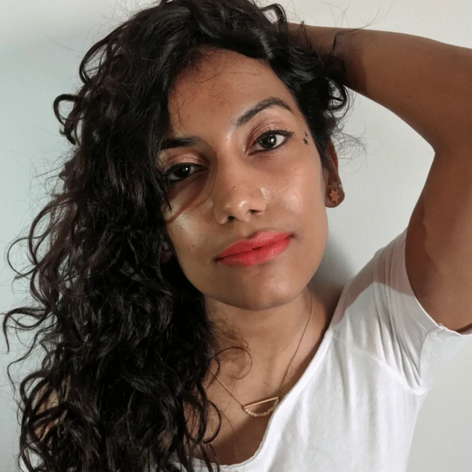 Satin Matte Lipstick Coral Dramatist 05