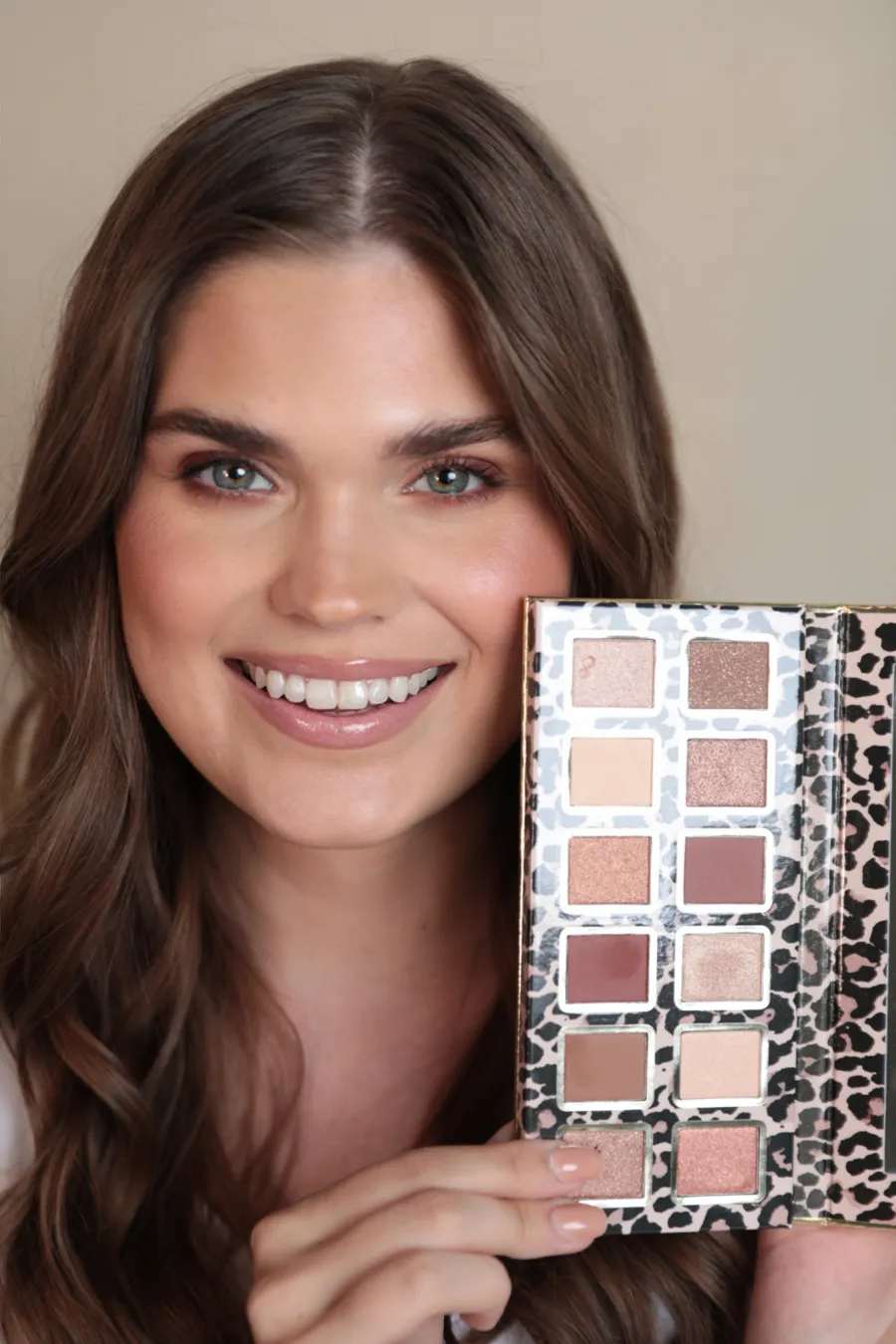 Side Hustle Eyeshadow Pallete